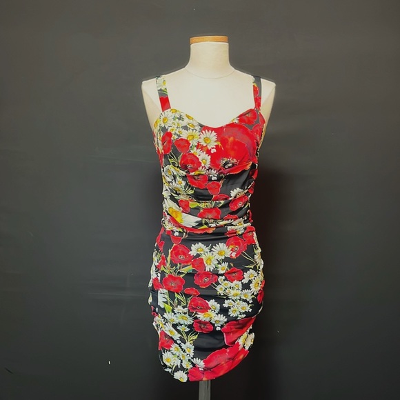 DOLCE & GABBANA Sweetheart Neckline Floral Ruched Cocktail Dress ❣️
